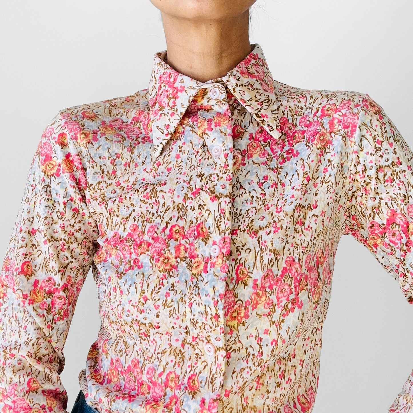 1970s Pink and Cream Floral Fitted Button-Up Collared Shirt - XS/S