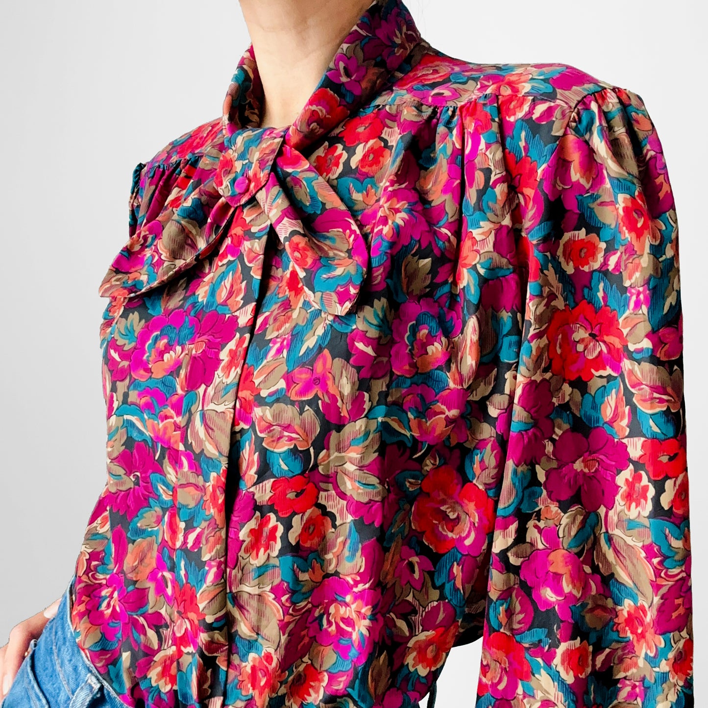 1980s Floral Patterned Pleated Puff Sleeve Button-Front Blouse - M/L