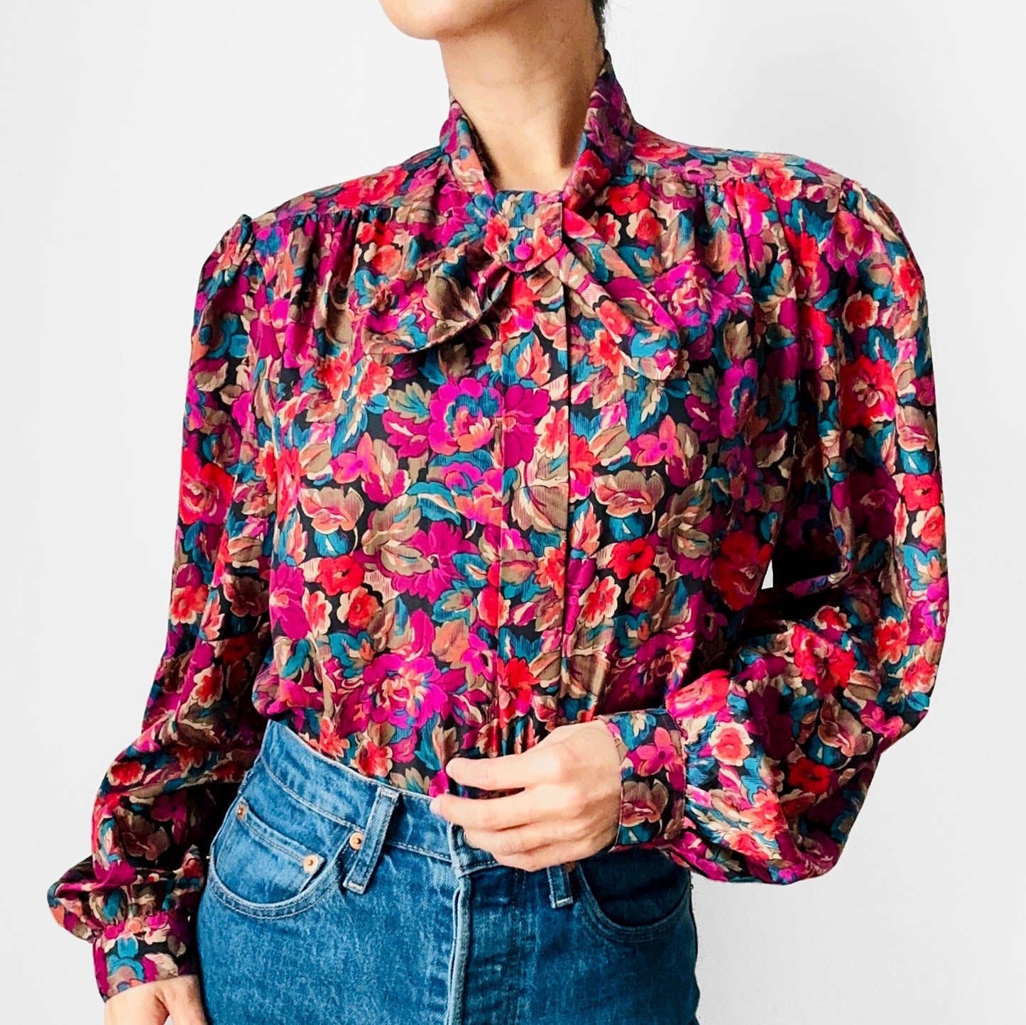 1980s Floral Patterned Pleated Puff Sleeve Button-Front Blouse - M/L