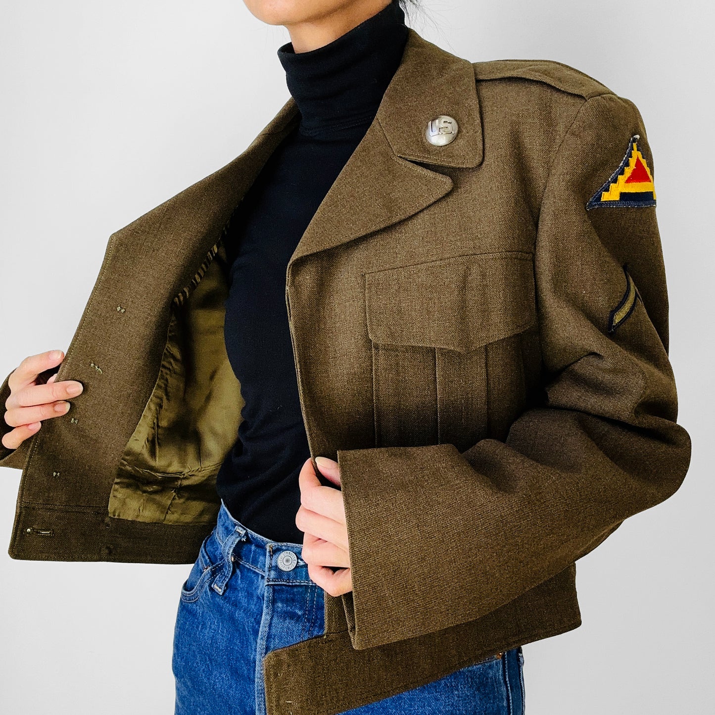 1950s Decorated Dark Olive Crop US Military Wool Army Jacket - S/M