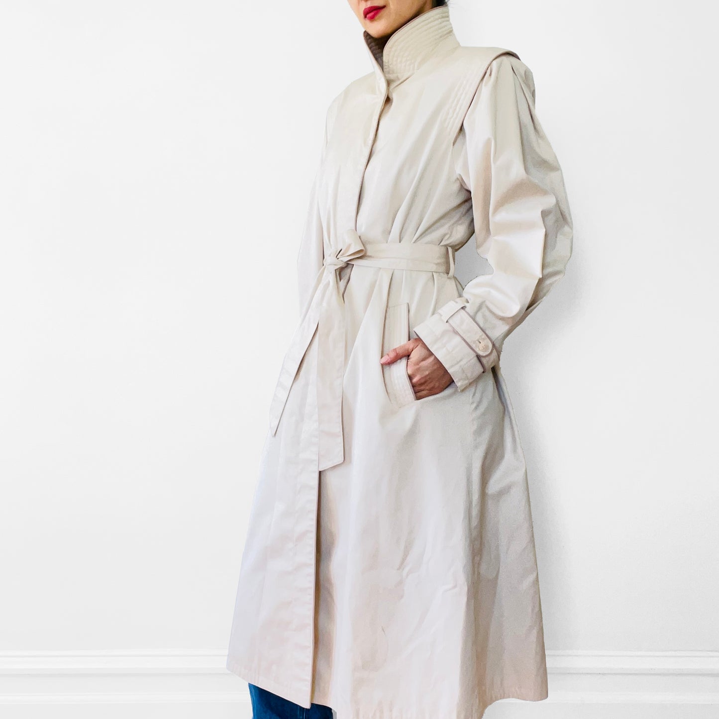 1970s Piped High-Collared Spring Trench Coat