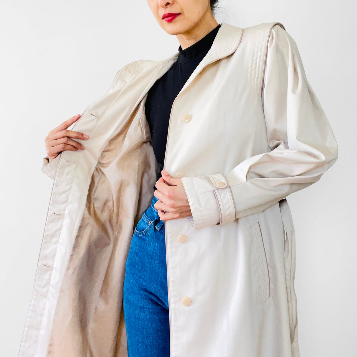 1970s Piped High-Collared Spring Trench Coat