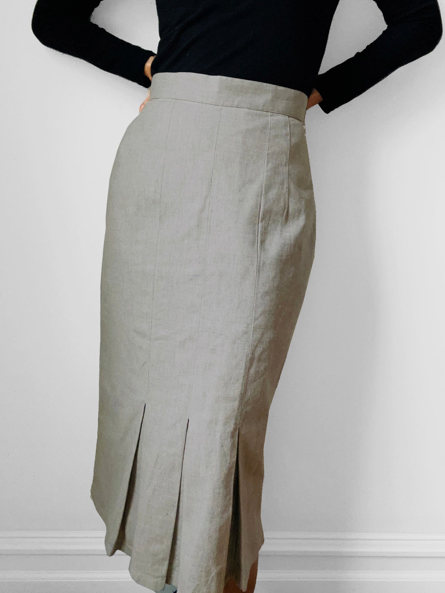 1990s Beige Grey Linen Pleated Hem Midi-Length Skirt - Waist 27