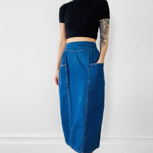 1980s - 1990s Pleated High-Waisted Midi-Length Dark-Wash Denim Jean Skirt