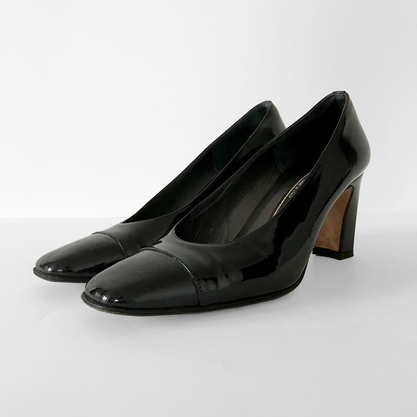 1990s Black Made in Italy Patent-Leather Boxy Heeled High-Heel Pumps