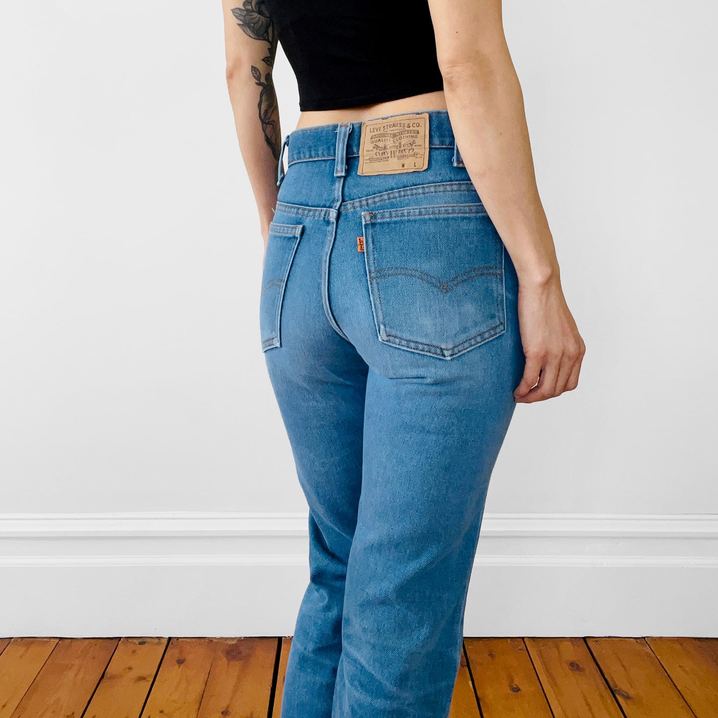 1990s Distressed High-Waisted Orange Tab Levi's Denim Blue Jeans