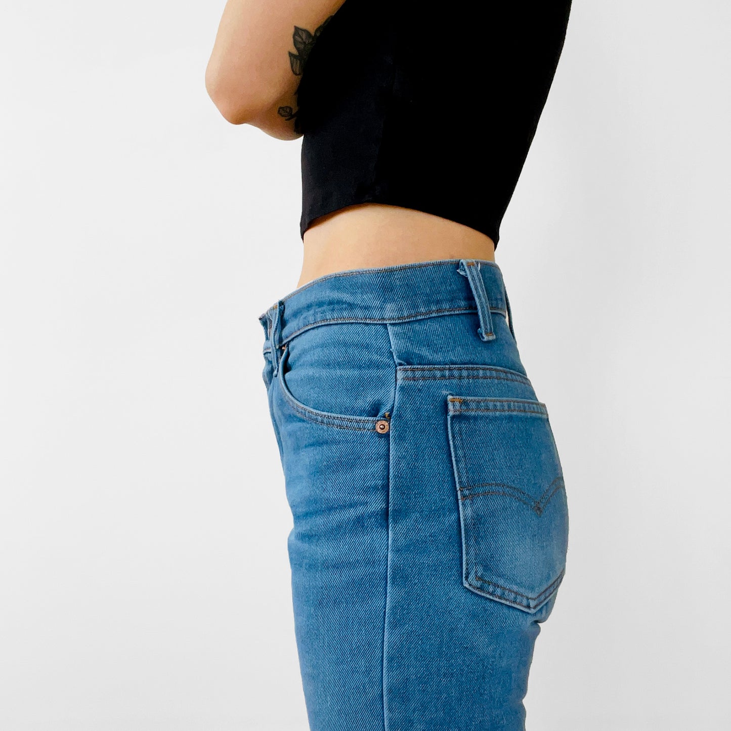 1990s Distressed High-Waisted Orange Tab Levi's Denim Blue Jeans