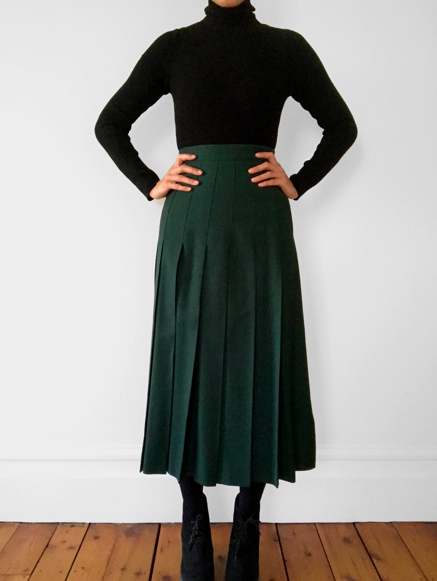 Wool Hunter-Green Knife Pleat Midi Skirt