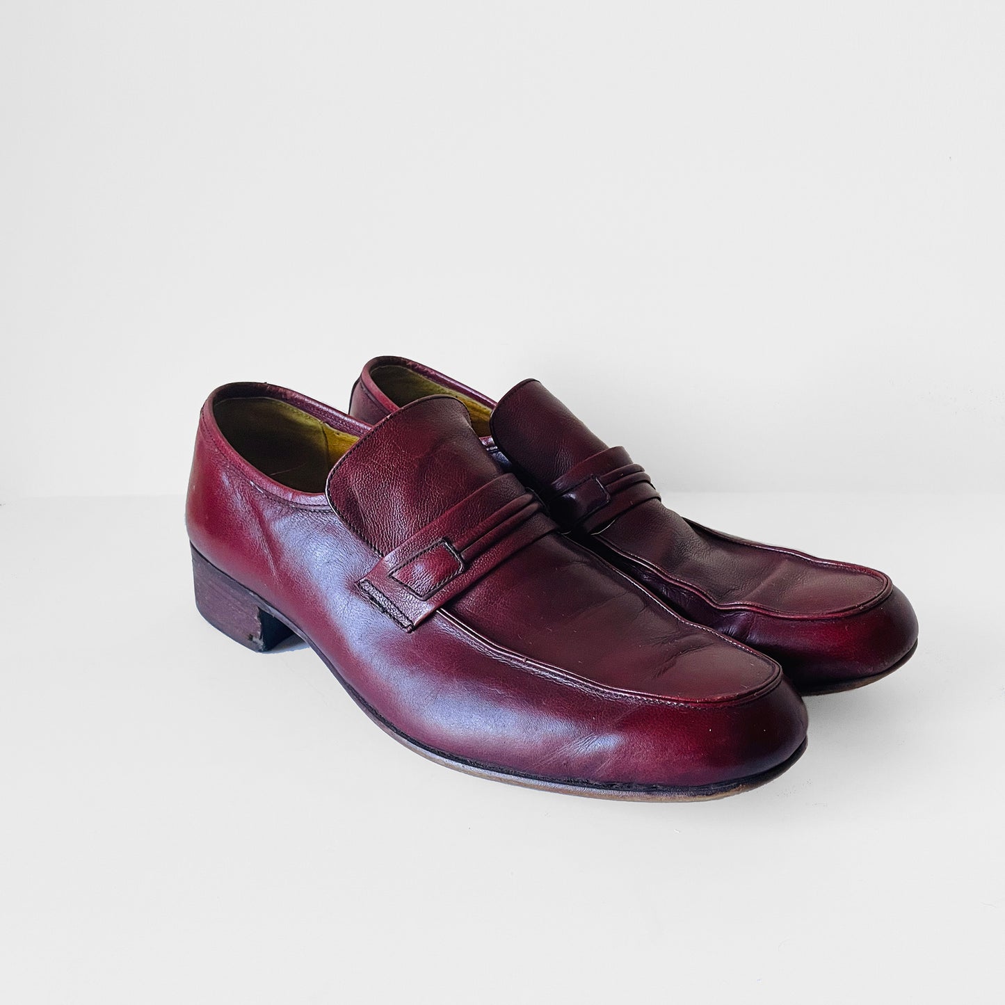 1970s Wine Burgundy Leather Slip-On Loafer Shoes