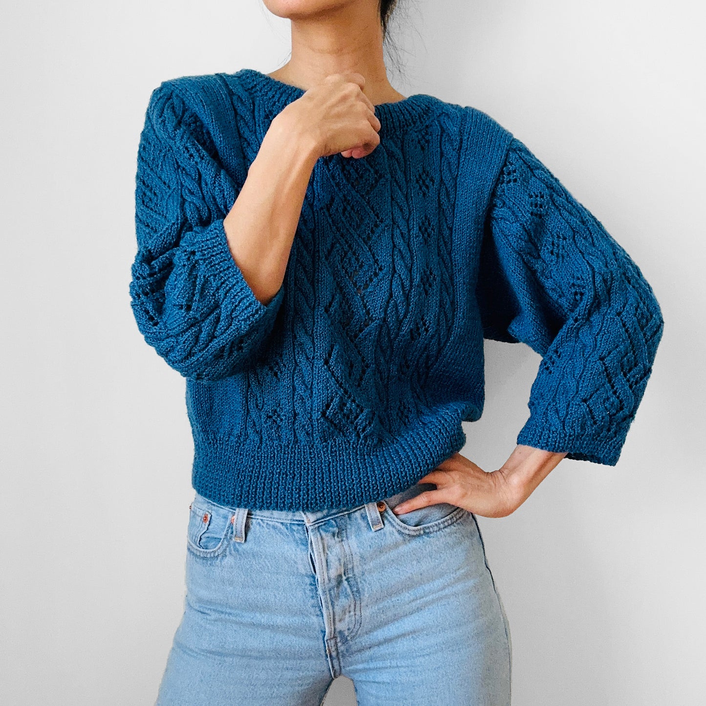 1980s Teal Blue Hand-Knit Soft Crop Three-Quarter Sleeve Knit Crew-Neck Sweater