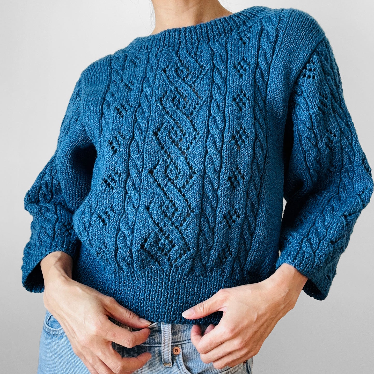 1980s Teal Blue Hand-Knit Soft Crop Three-Quarter Sleeve Knit Crew-Neck Sweater