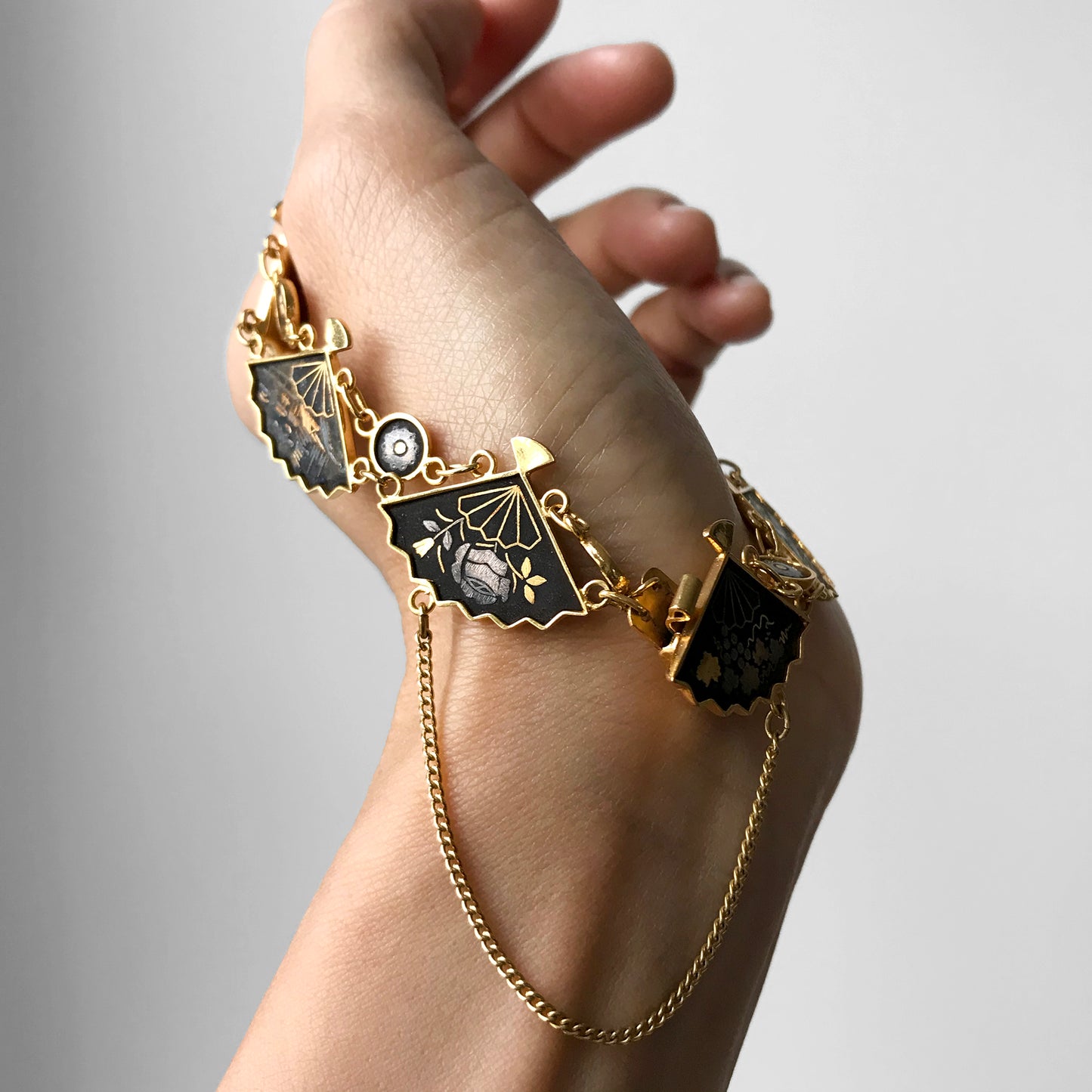 1960s Amita Japan Damascene Fan Link Gold-Filled Bracelet