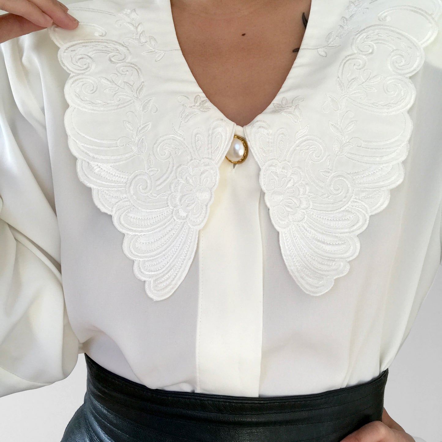 1980s Cream Winged Collared Gold Button Long Sleeve Blouse