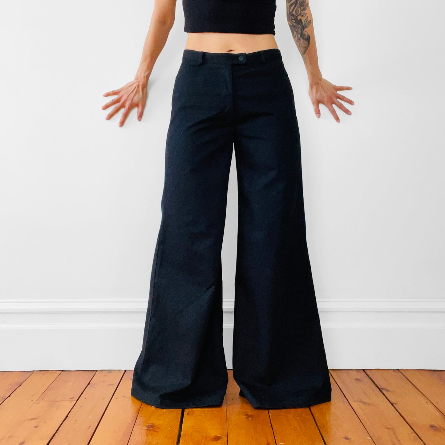 Retro Black 70s Style Wide-Legged High-Waisted Pants