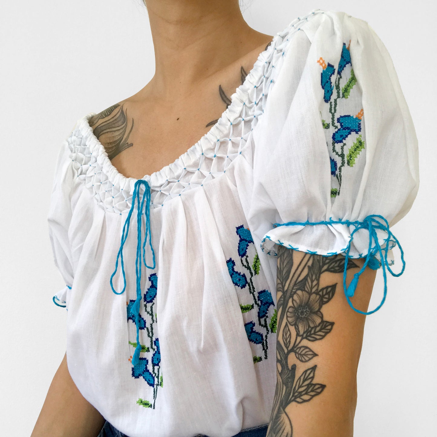 1970s White and Blue Floral Cross-Stitched Puff-Sleeve Handmade Summer Top