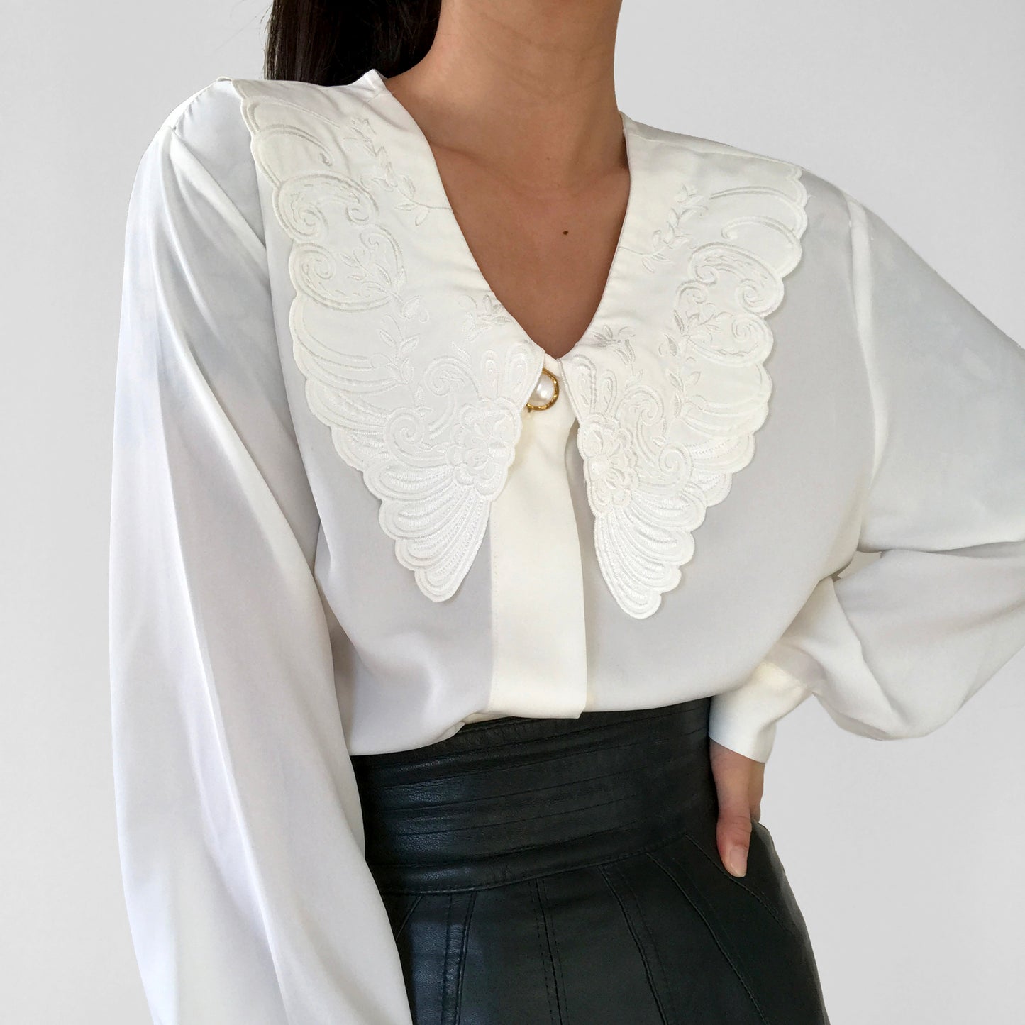 1980s Cream Winged Collared Gold Button Long Sleeve Blouse