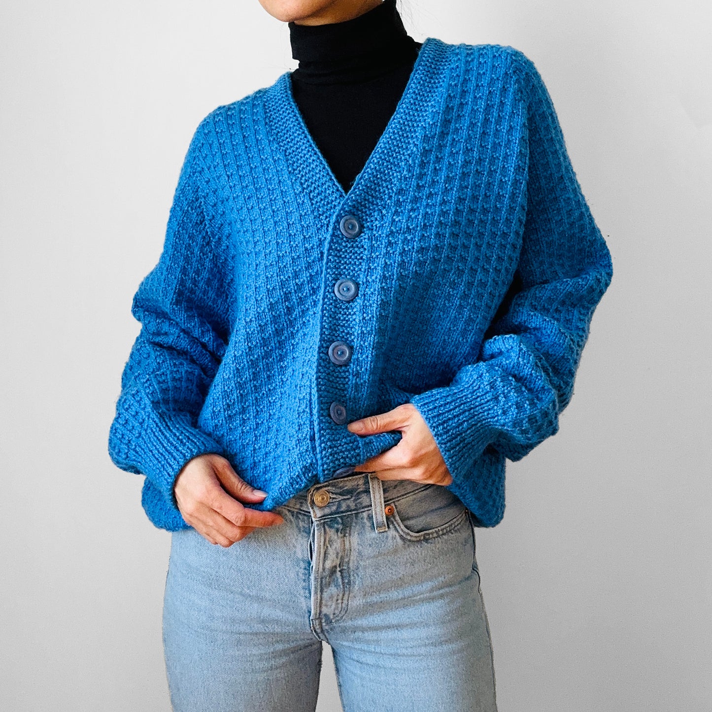 1980s Sky Blue Relaxed Fit Soft Waffle Textured Knit Cardigan Sweater