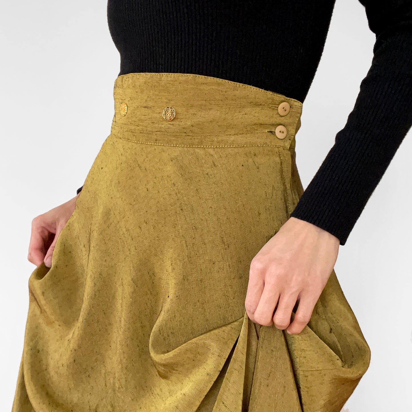 1980s Moss Yellow High-Waisted Fit and Flare Midi-Length Skirt