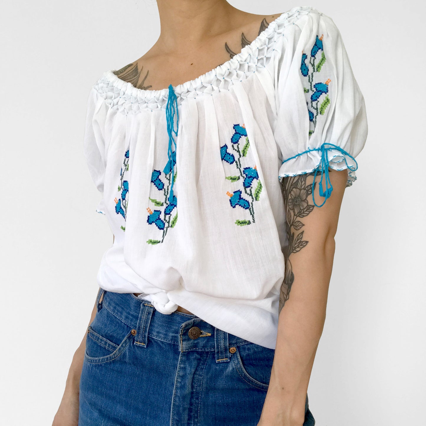 1970s White and Blue Floral Cross-Stitched Puff-Sleeve Handmade Summer Top