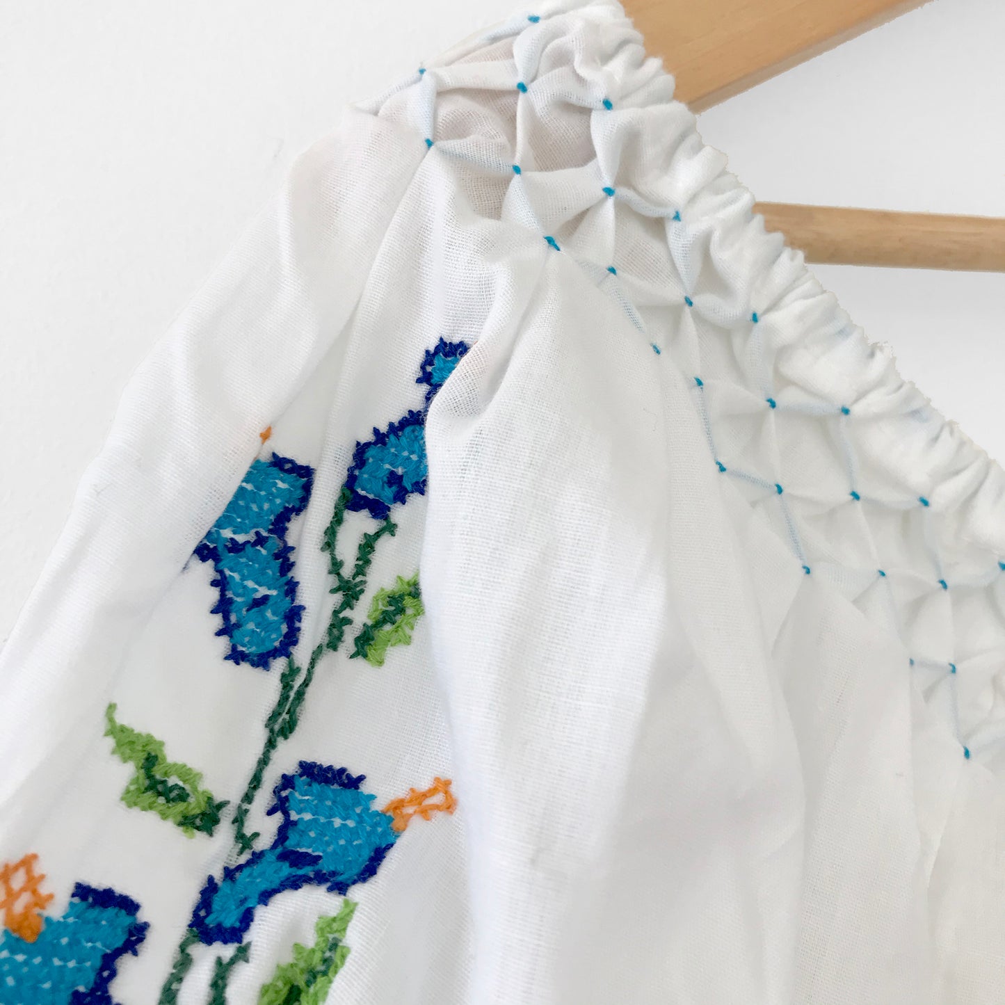 1970s White and Blue Floral Cross-Stitched Puff-Sleeve Handmade Summer Top