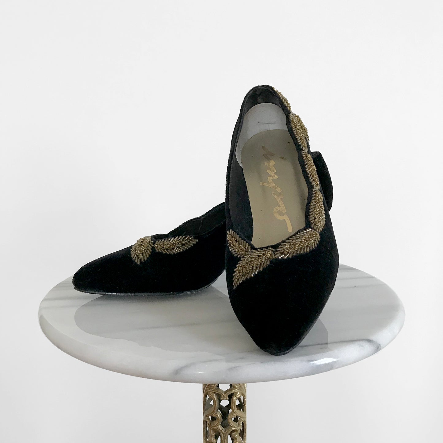 1960s Black Velvet Leaf Beaded Pump