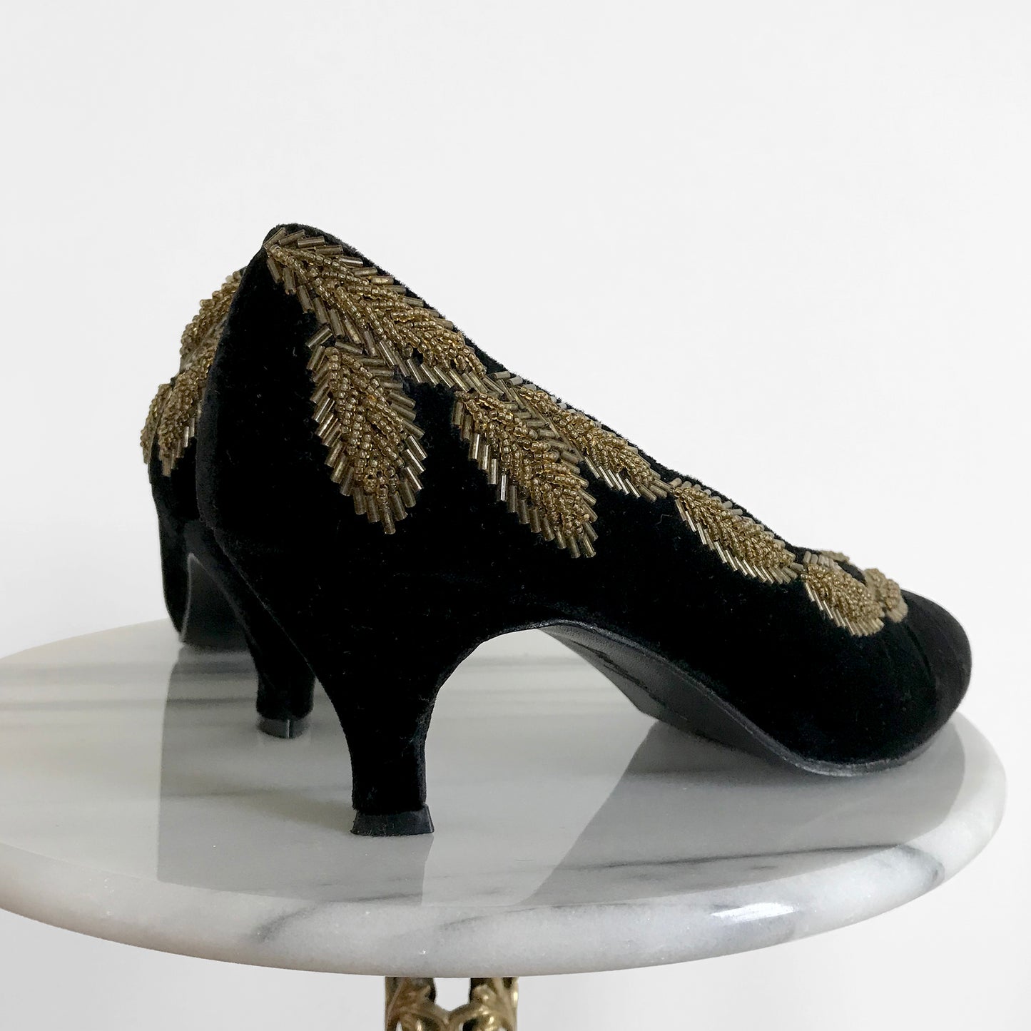 1960s Black Velvet Leaf Beaded Pump