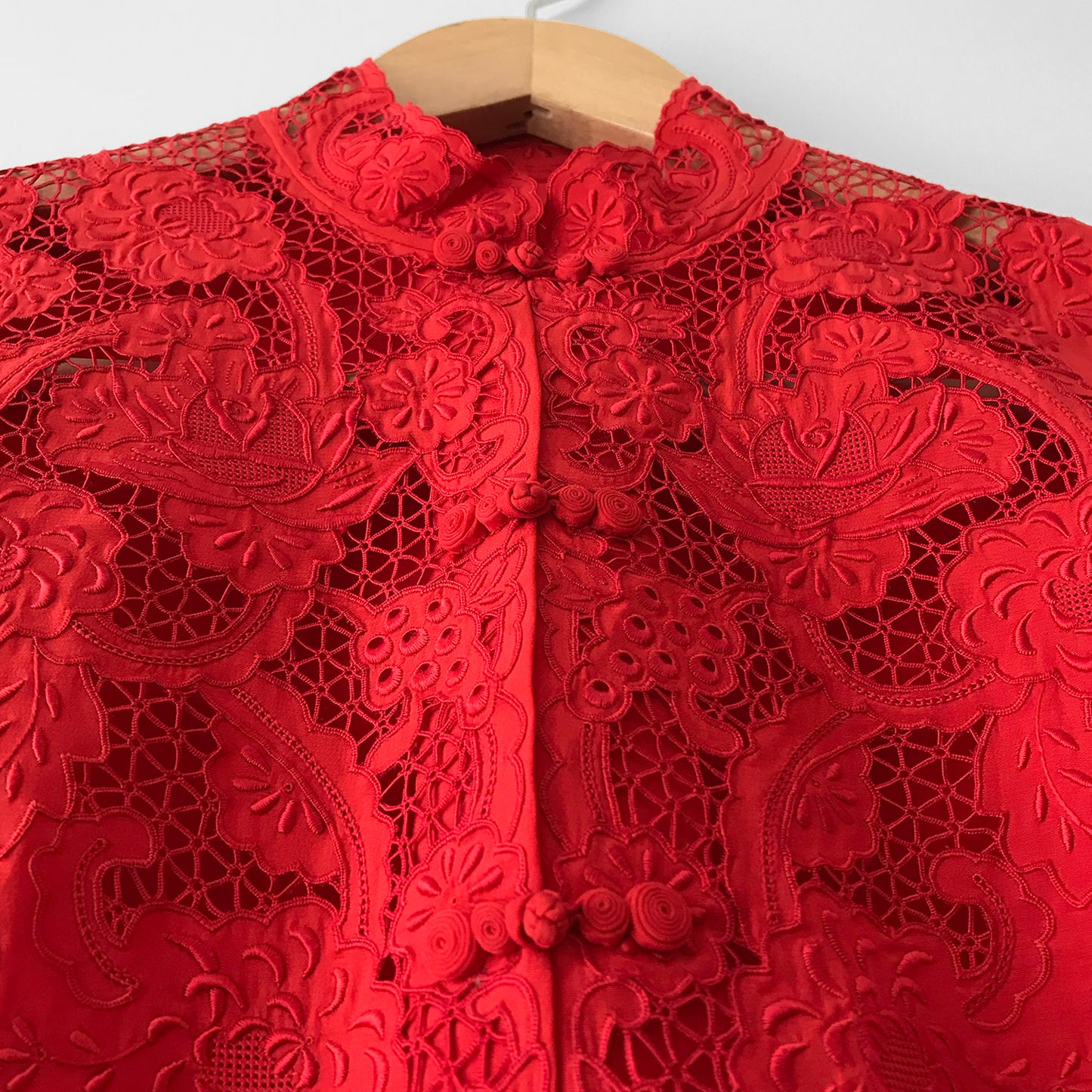 1960s Red Silk Lace Embroidered Button-Front Mandarin Collar Blouse