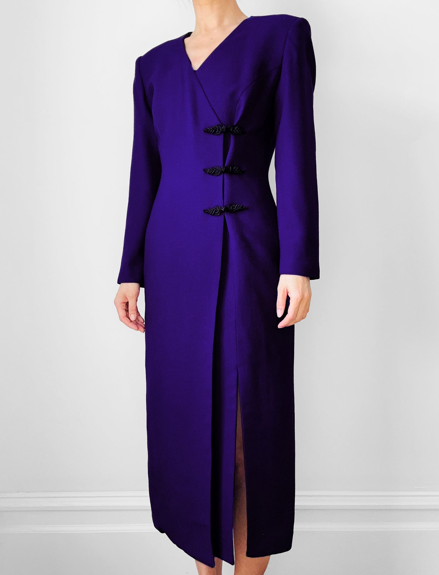 1980s Dark Purple Midi-Length Form Fitting Qipao Button Wool Wrap Dress - XS/S