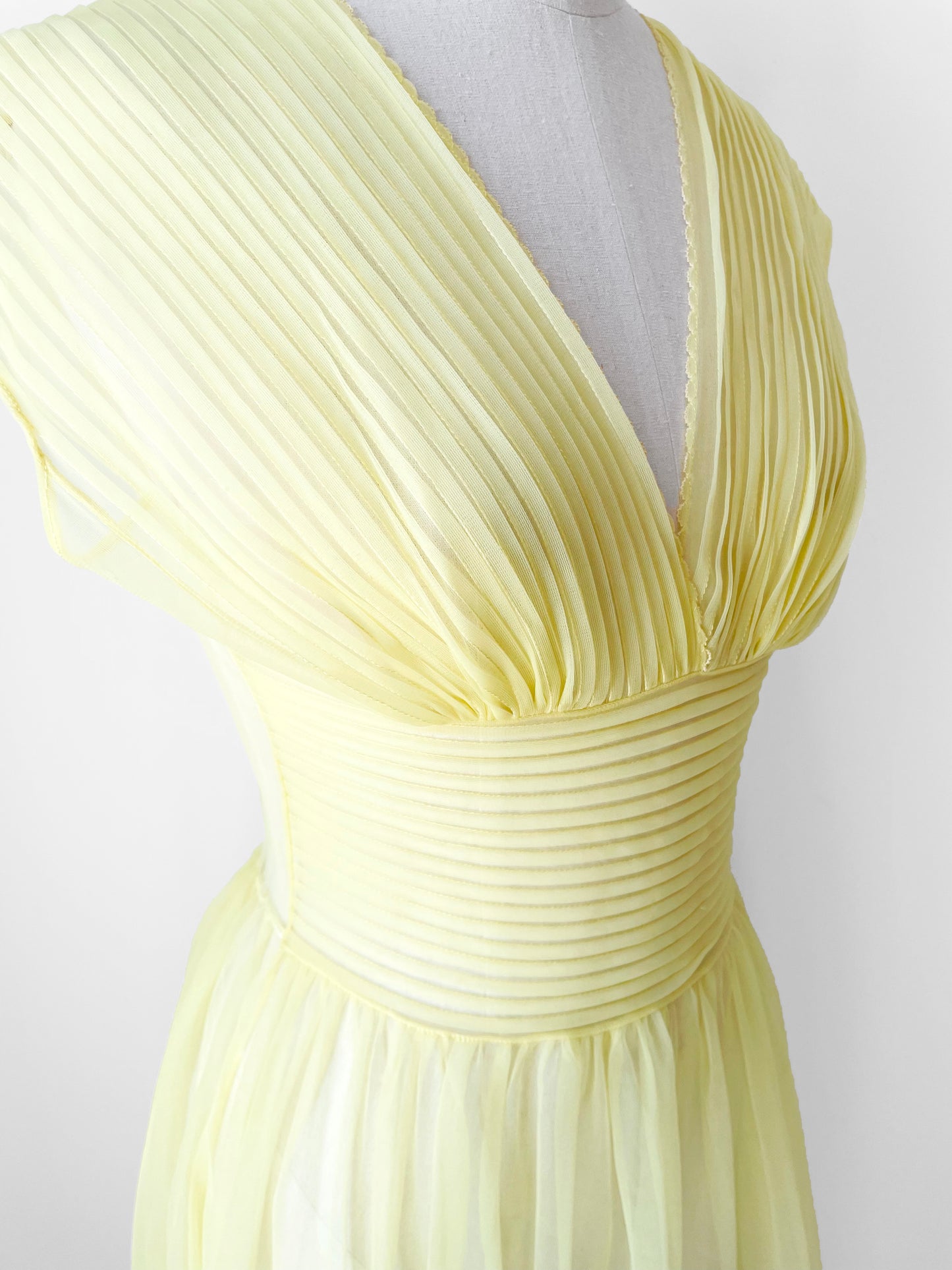 1950s-1960s Sheer Yellow Silk Gauze Pleated Ballroom Gown Style Slip Dress - Sz. S