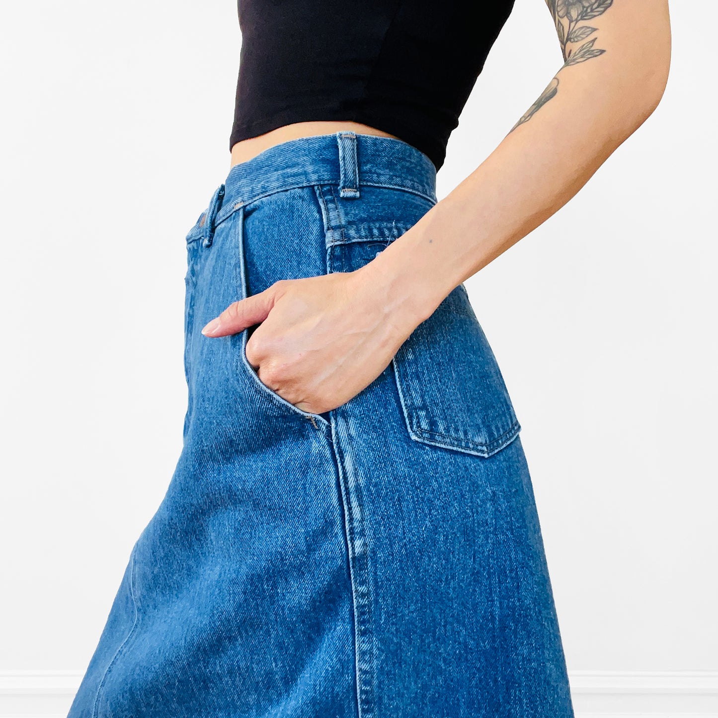 1970s WRANGLER High-Waisted Aline Denim Jean Skirt - Waist 27.5