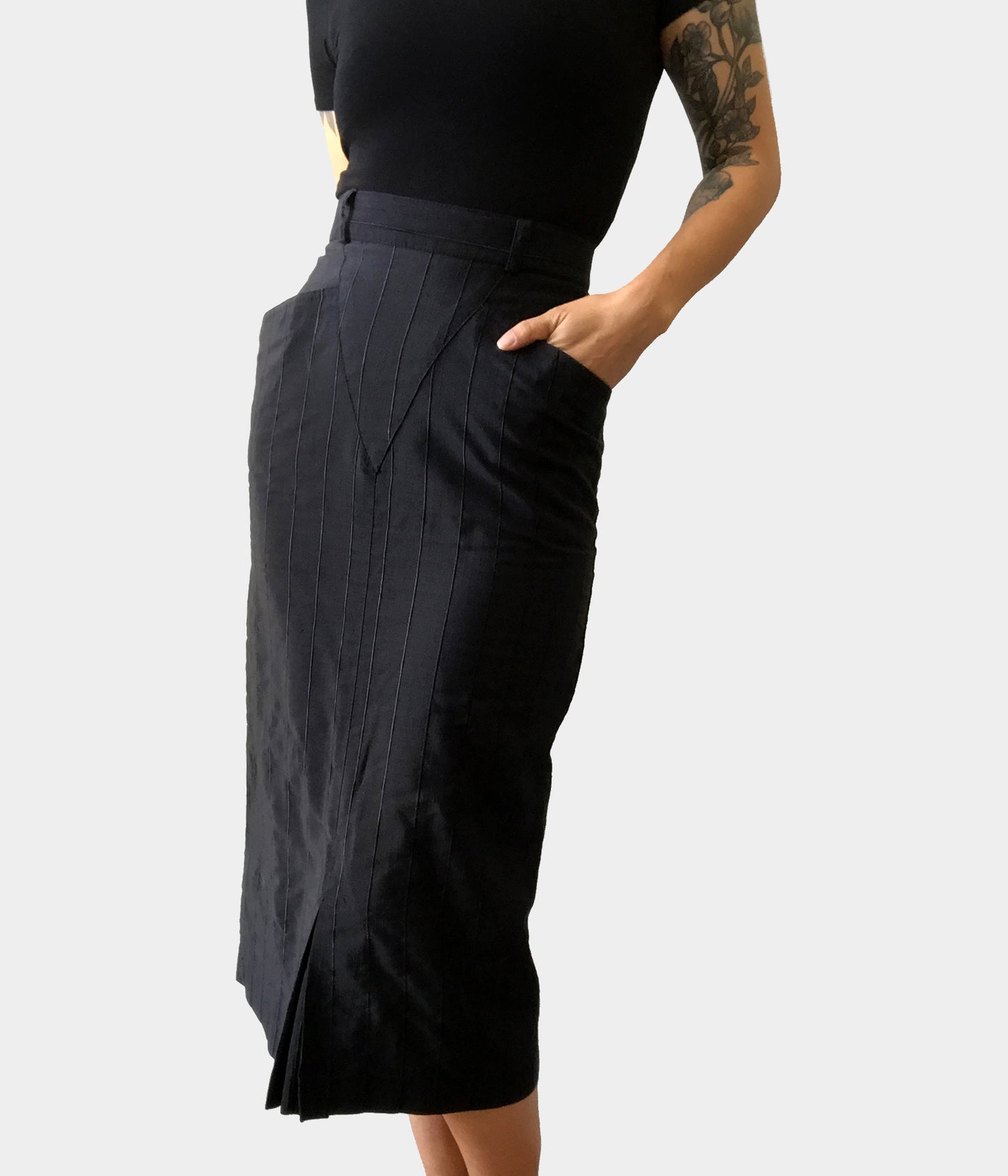 1960s Black Stripe Taffeta Knee-Length Pencil Skirt