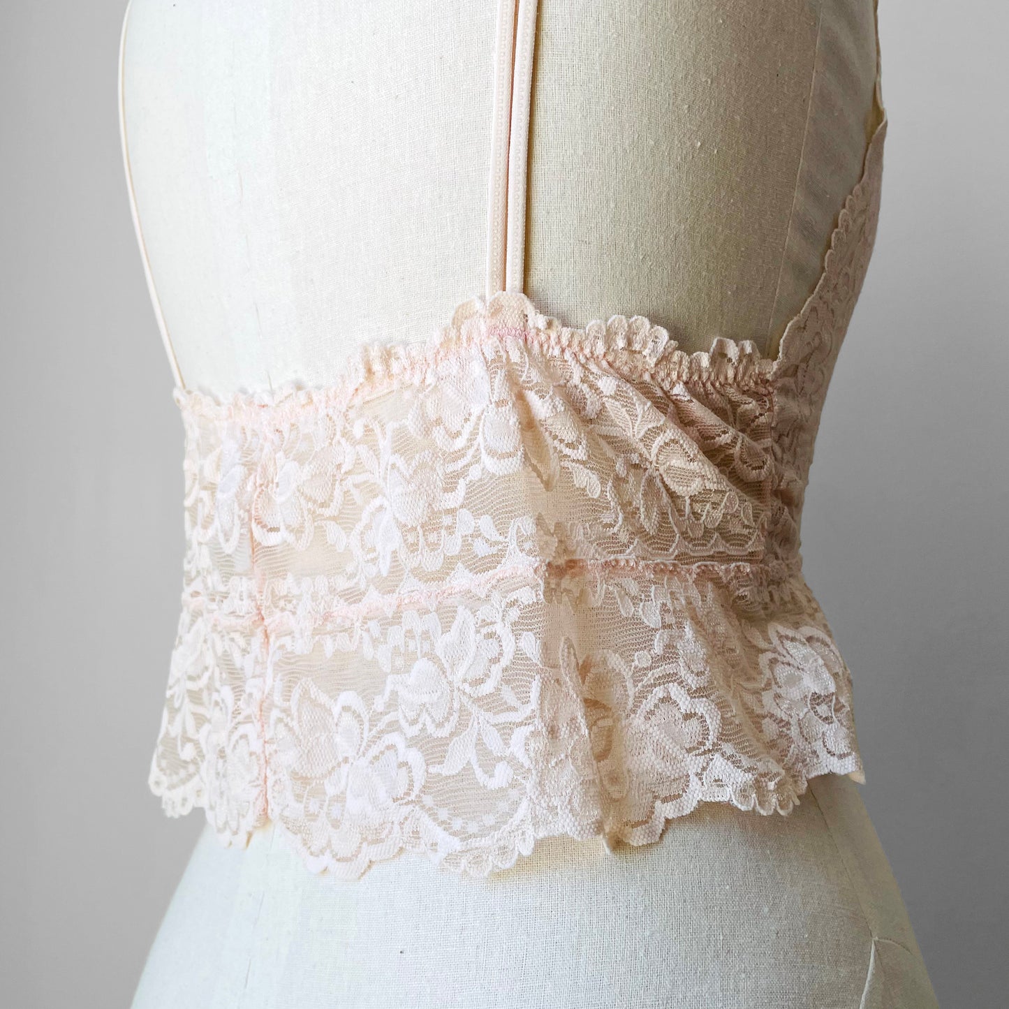 1970s Pink Lace V-Neck Cami - Sz. M