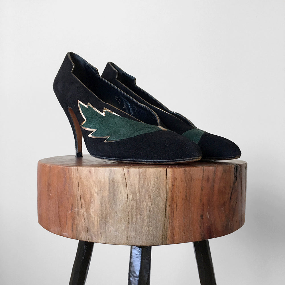 Black and Green Gold Trimmed Leaf Pointed Toe Slip On Heels