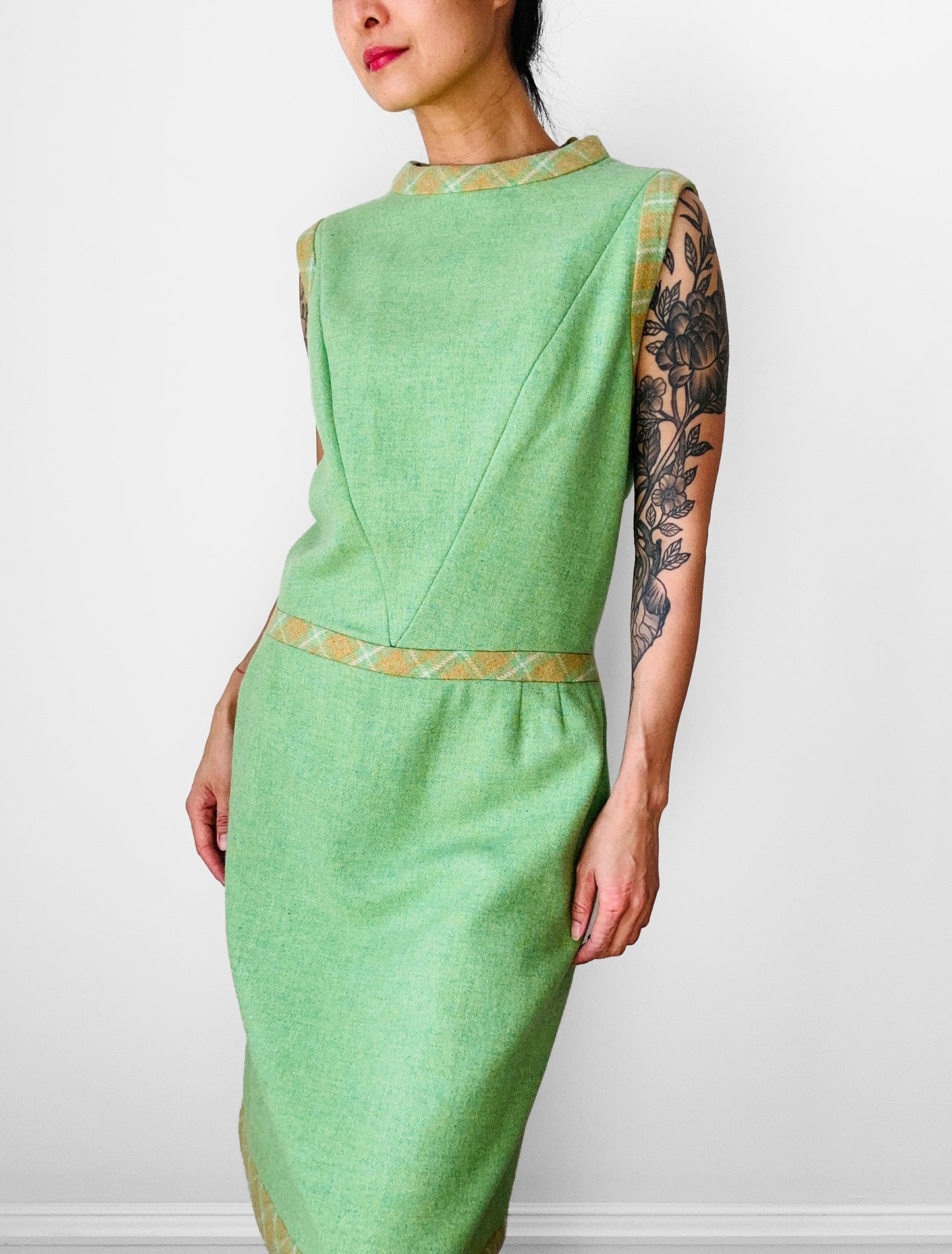 1960s Apple Green and Plaid Trimmed Wool Lined Sleeveless Drop Waist Shift Dress - Sz. S