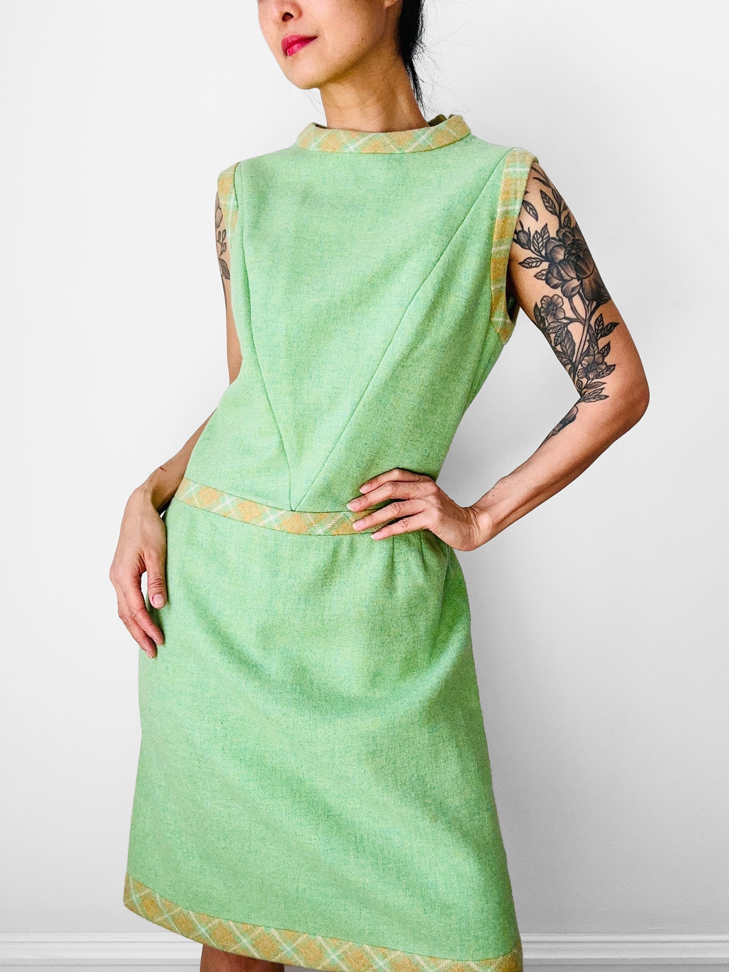 1960s Apple Green and Plaid Trimmed Wool Lined Sleeveless Drop Waist Shift Dress - Sz. S