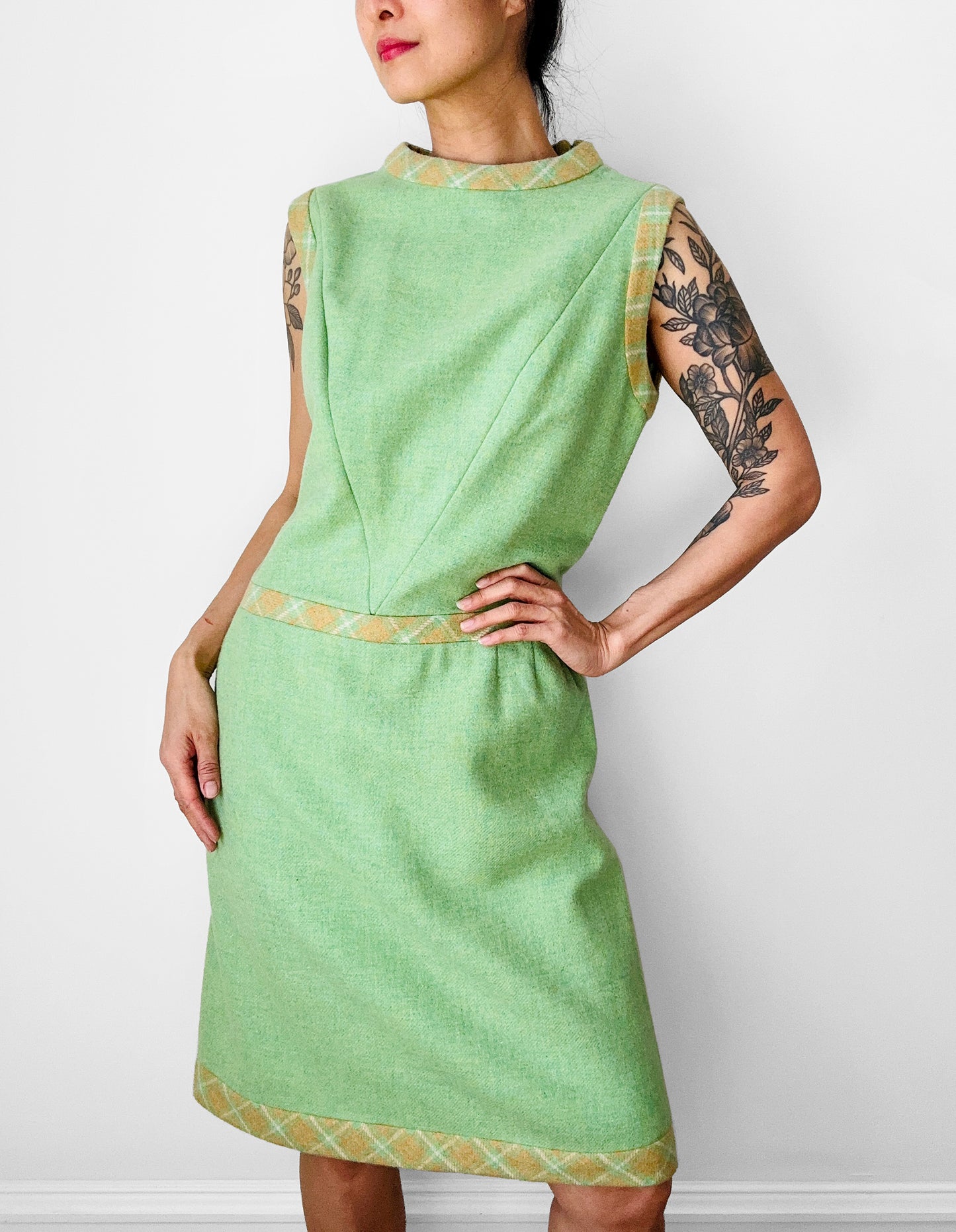 1960s Apple Green and Plaid Trimmed Wool Lined Sleeveless Drop Waist Shift Dress - Sz. S