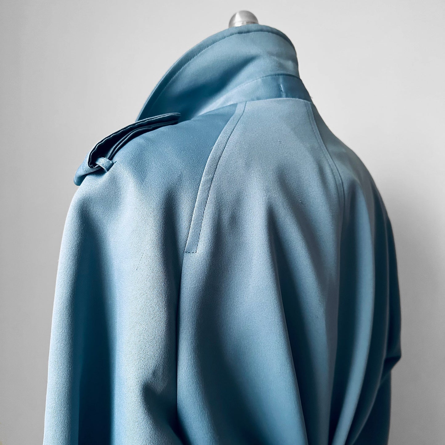 1960s Powder Blue LONDON FOG Made in Canada Double-Breasted Belted Trench Coat - S/M/L