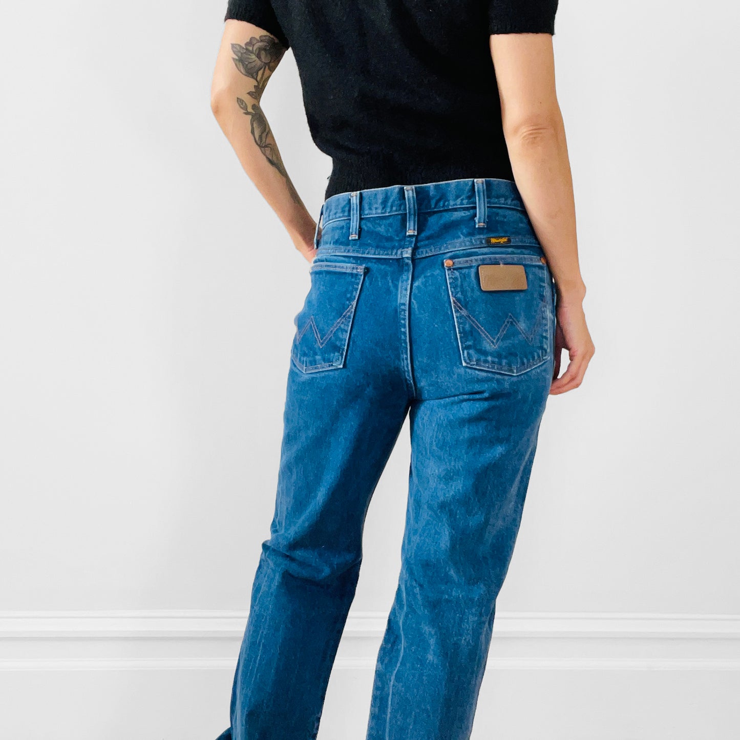 1980s Distressed Well-Worn Faded Dark-Wash High-Waisted Straight-Leg Wrangler Denim Jeans