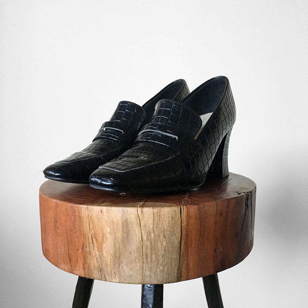 1990s Patent Leather Textured Block Heel Shoe