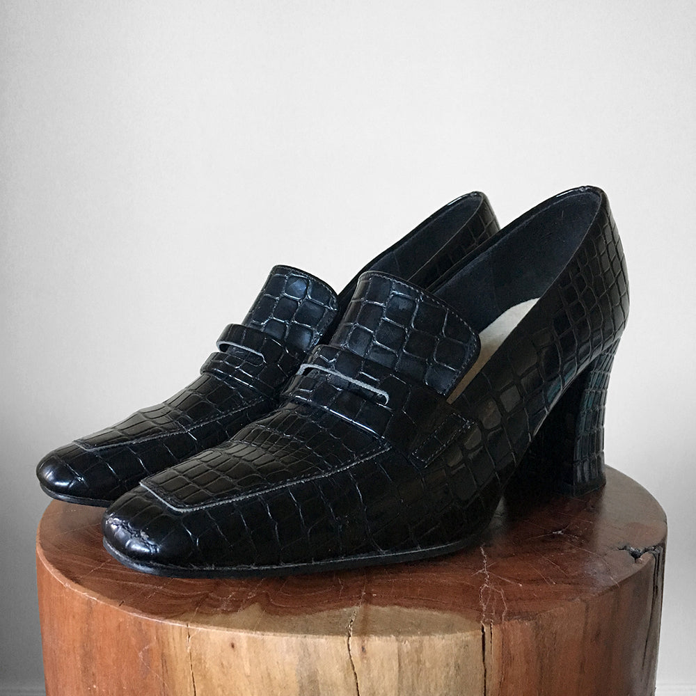 1990s Patent Leather Textured Block Heel Shoe