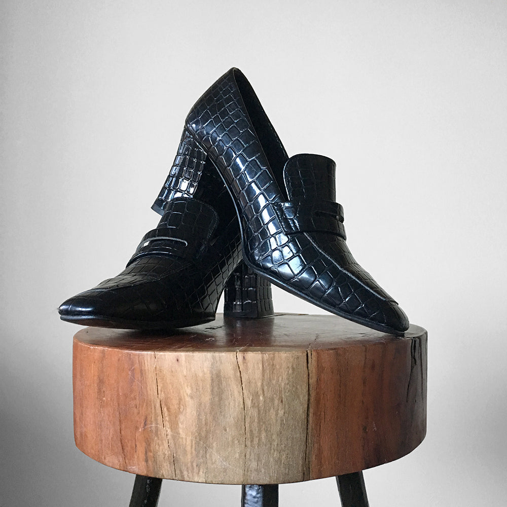 1990s Patent Leather Textured Block Heel Shoe