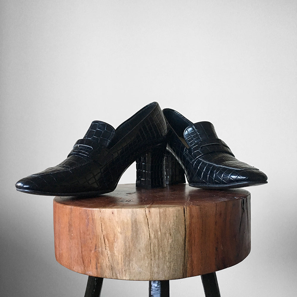 1990s Patent Leather Textured Block Heel Shoe