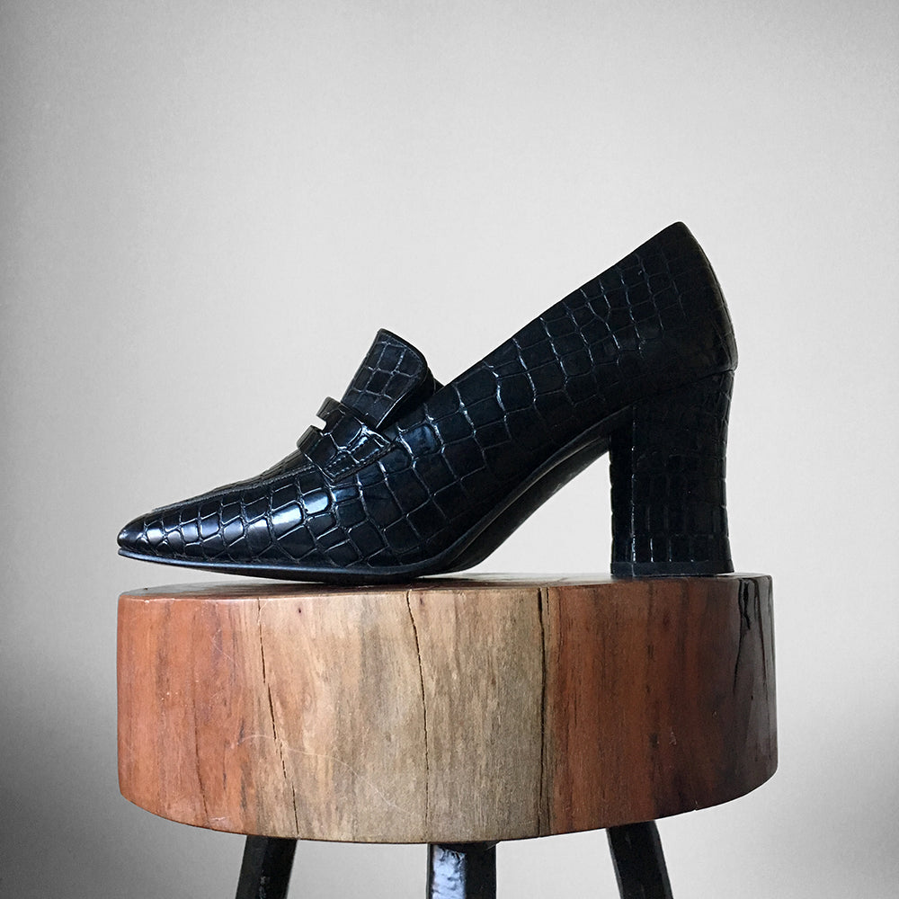 1990s Patent Leather Textured Block Heel Shoe