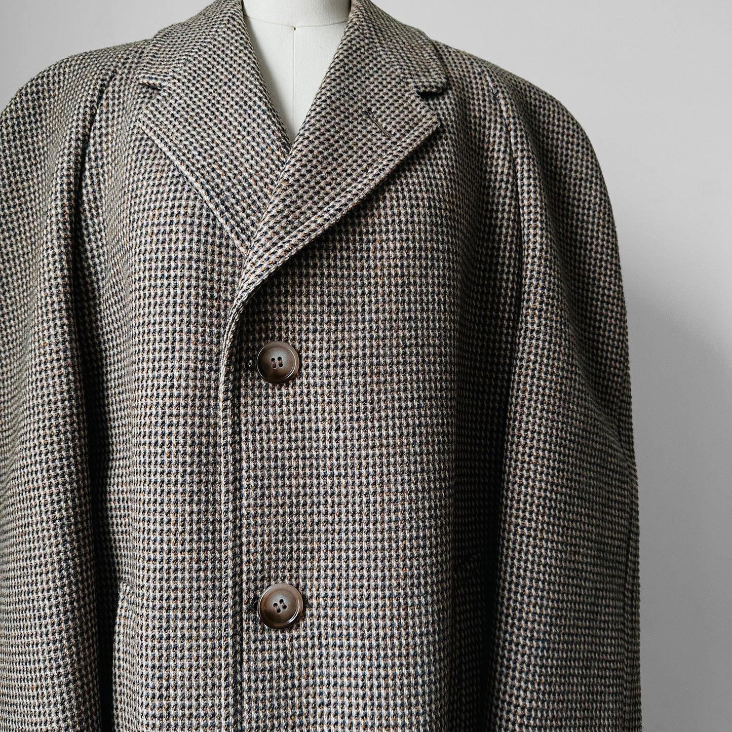 1950s - 1960s Beige Blue Wool Tweed Plaid Lined Overcoat - XL