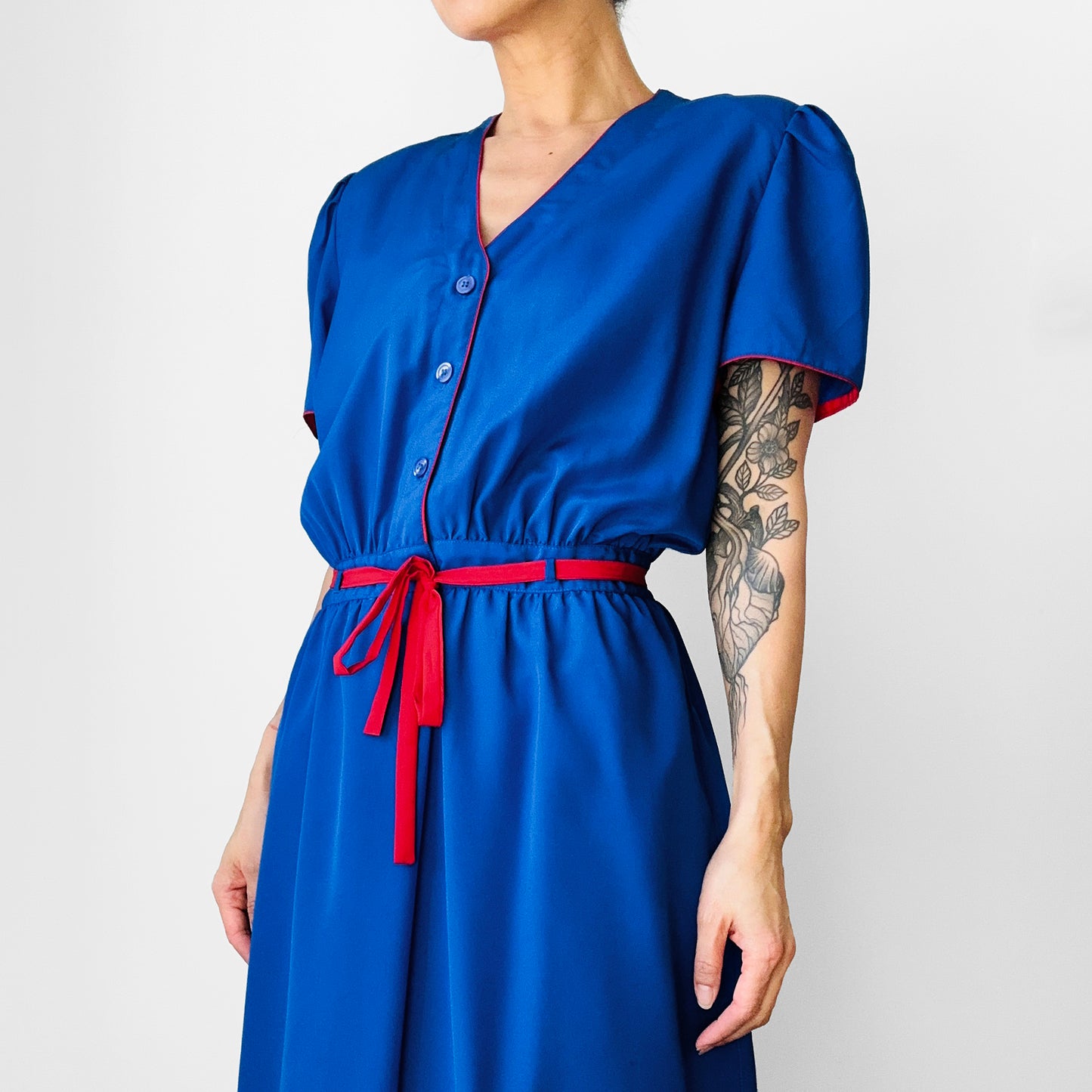 1980s Cobalt Blue and Red Button-Front Trimmed Belted Fit and Flare Dress - S/M