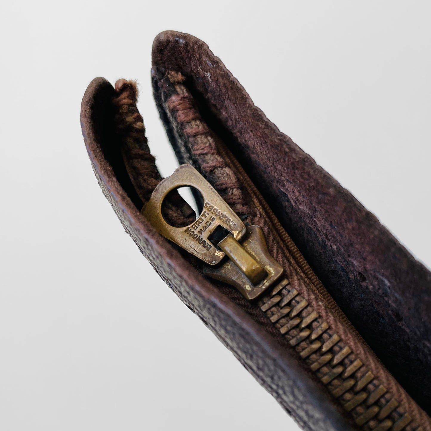 1930s -1940s Tooled Leather Zip Belt Wallet