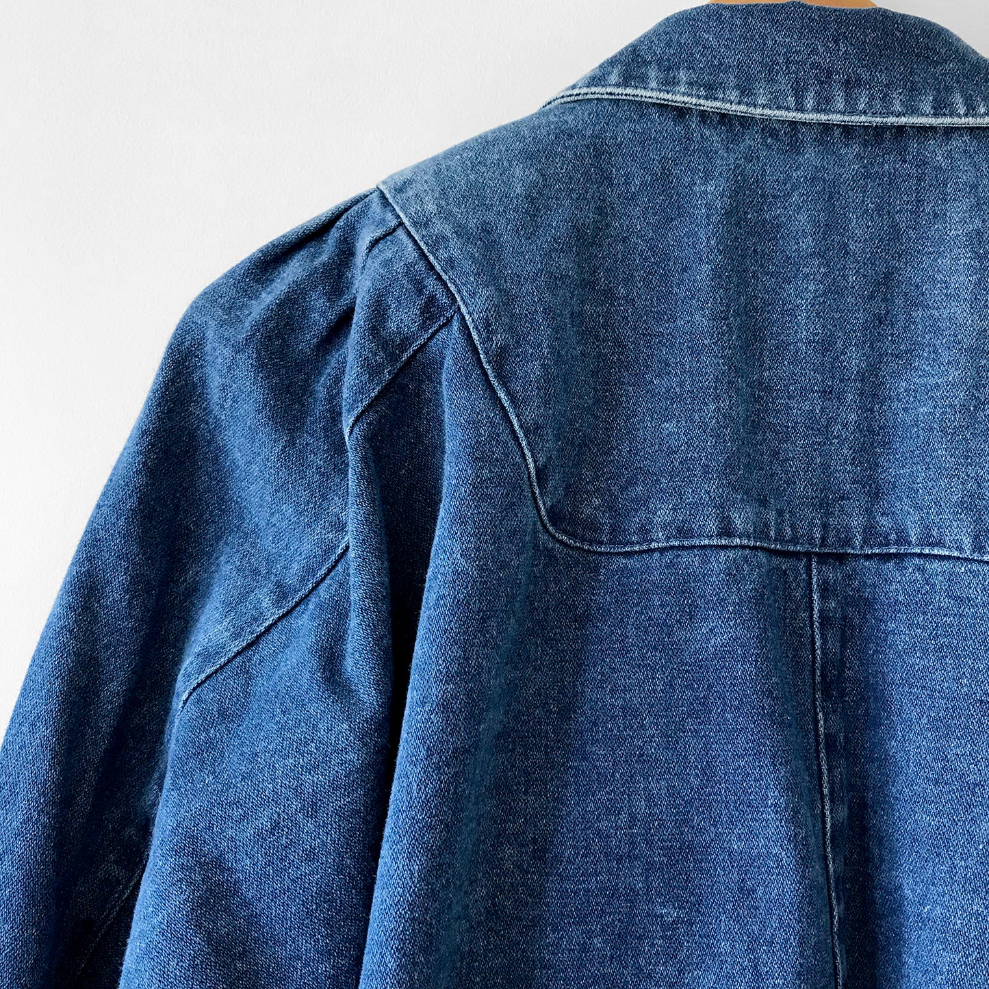 1980s Pleated Shoulder Denim Jean Jacket