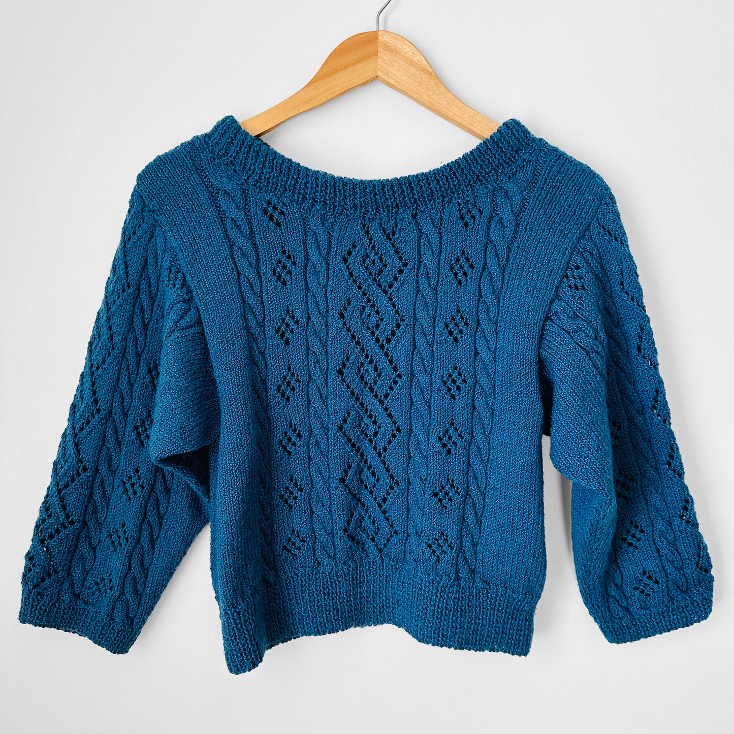 1980s Teal Blue Hand-Knit Soft Crop Three-Quarter Sleeve Knit Crew-Neck Sweater