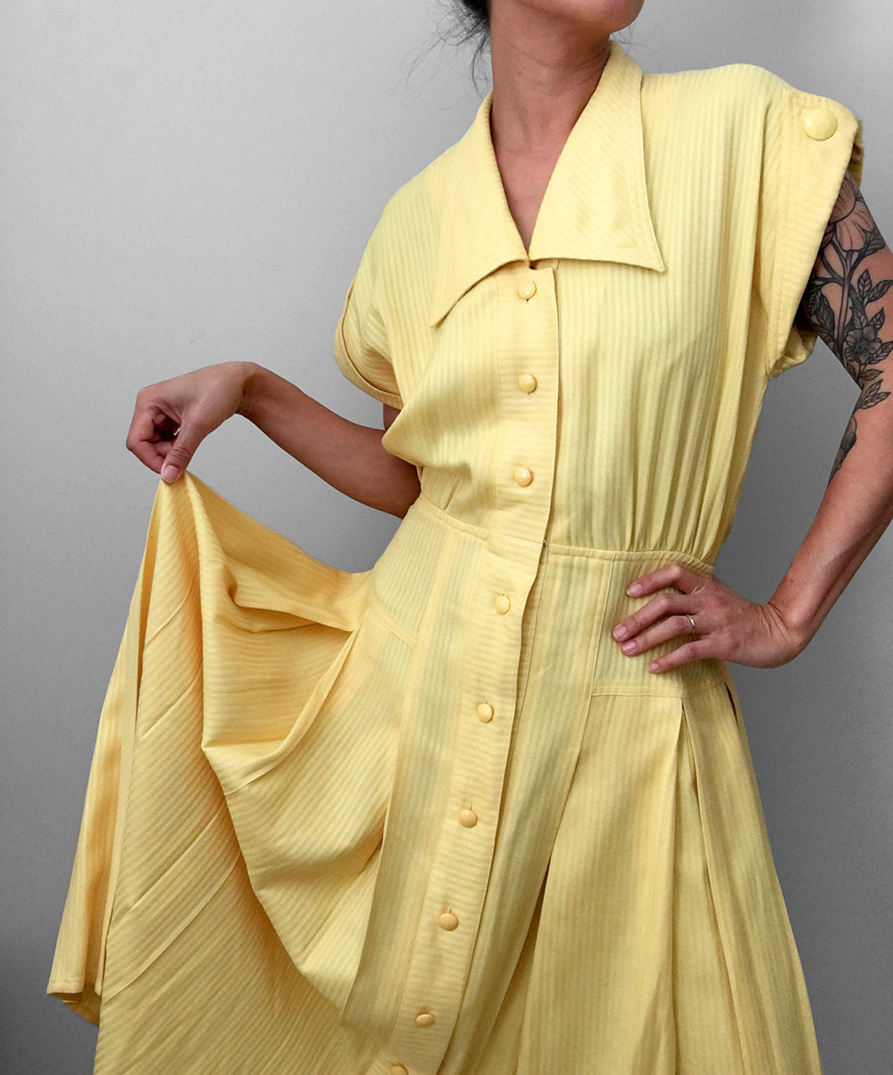 1980s Long Yellow Button-Front Collared Sleeveless Pleated Fit and Flare Dress