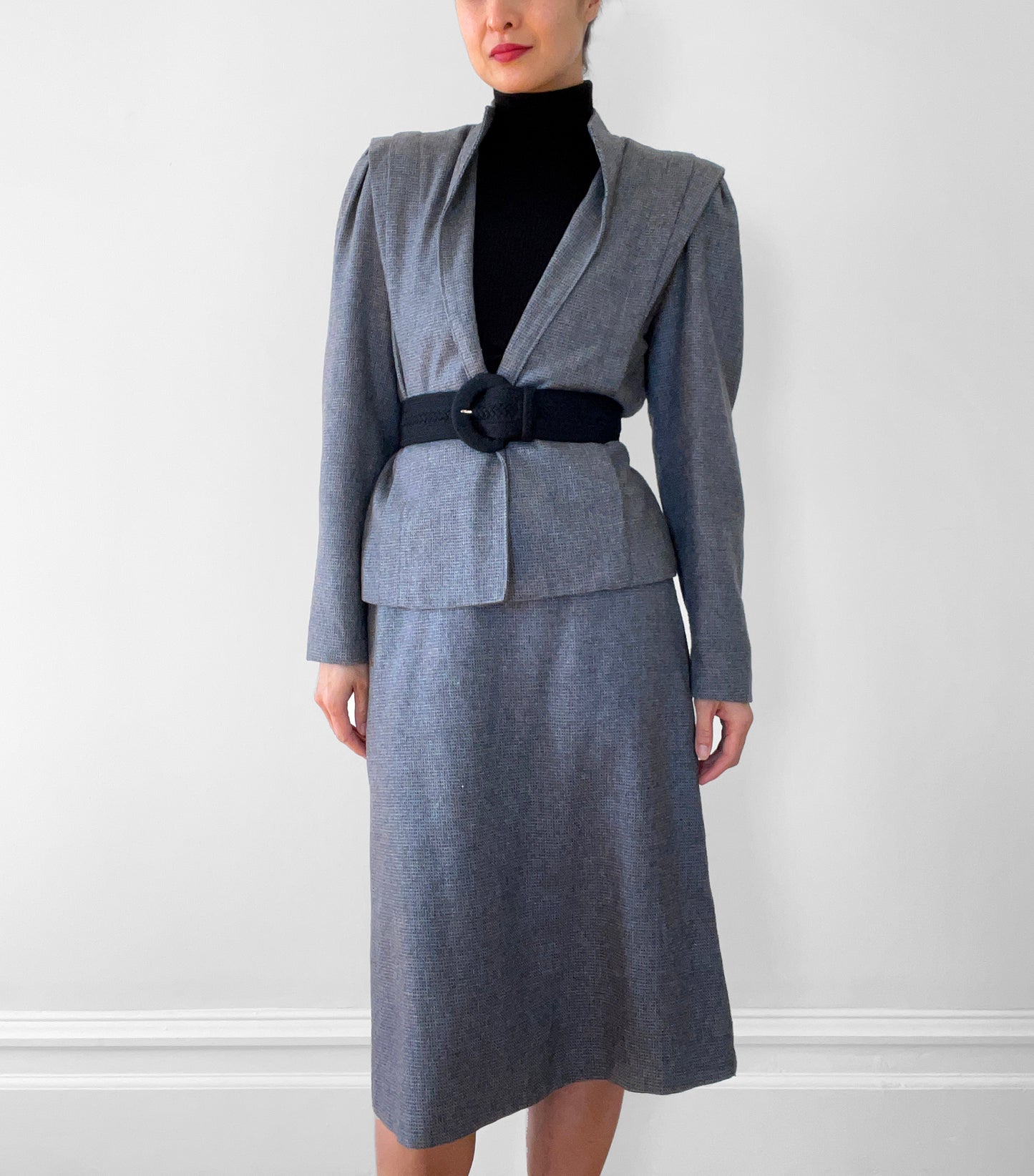 1970s - 1980s Gray Textured Wool Skirt and Jacket Set